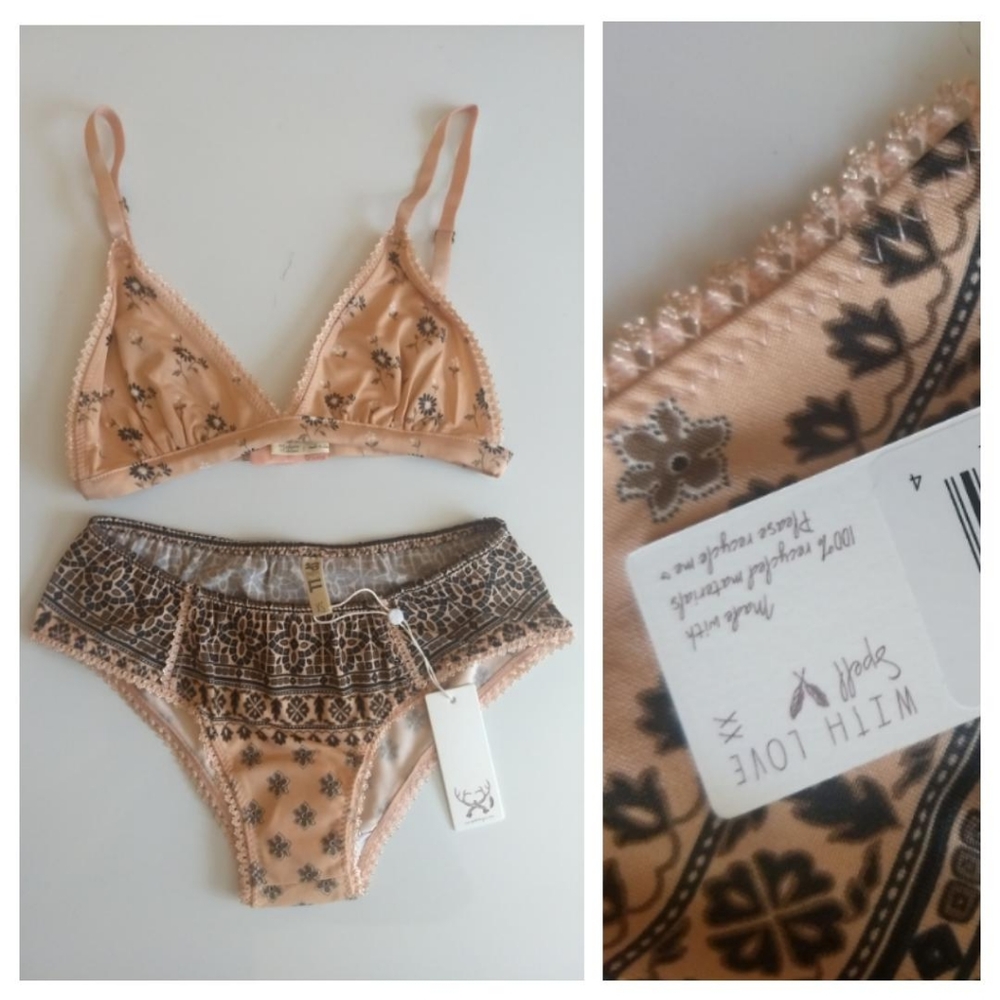 Spell lionheart intimates set